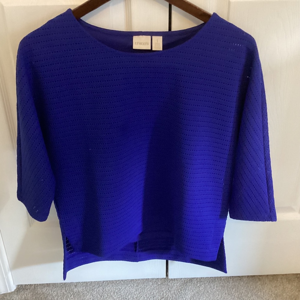 Ladies Chico’s Size 1 Royal Blue Blouse Textured Pattern 3/4 Sleeve-Nice